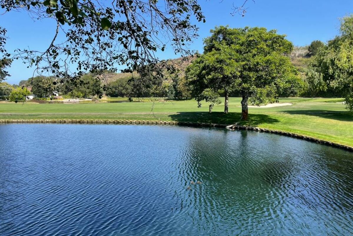 Lake%20view%20and%20golf%20course