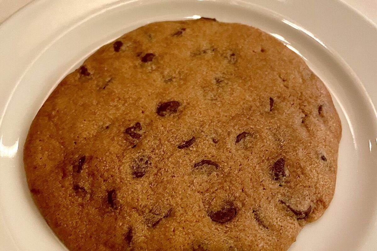 Chocolate%20chip%20cookie%20from%20Ocean%20Prime%20Beverly%20Hills%20restaurant%2E