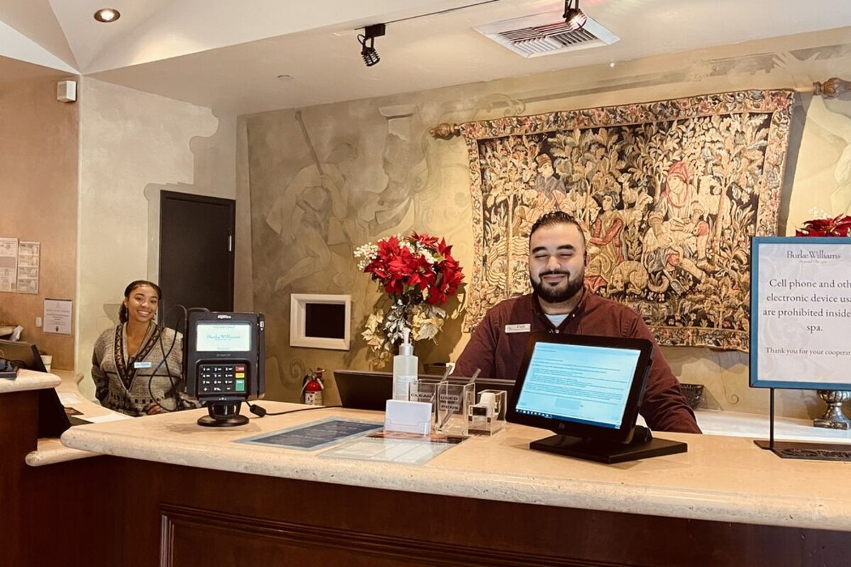 The%20front%20desk%20area%20at%20the%20Burke%20Williams%20Spa